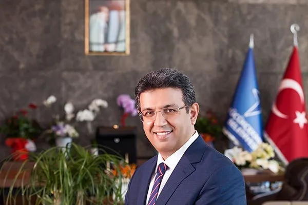 İstanbul Büyükşehir Belediye Başkanı Kadir Topbaş'ın yerine geçebilecek 25 isim