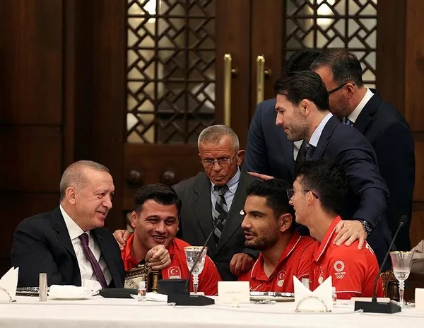 Son dakika: Olimpiyat gururları Külliye’de | Başkan Erdoğan’dan flaş açıklamalar