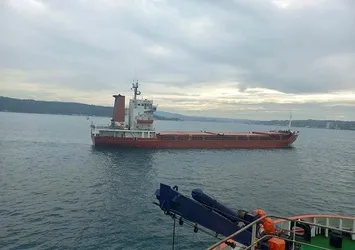 İstanbul Boğazı'nda gemi arızası!