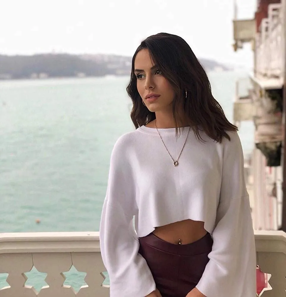 Genc Oyuncu Aysegul Cinar Hayrani Tarafindan Kacirildi
