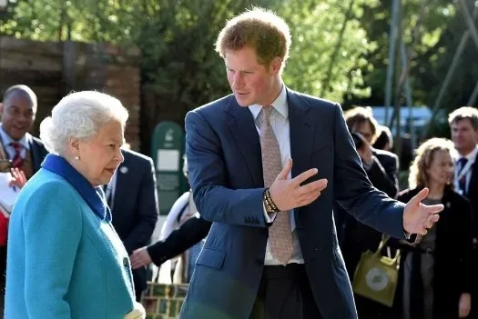 Prens Harry’den Kraliçe’ye veda: Tüm dünya tarafından şimdiden çok özlendiniz