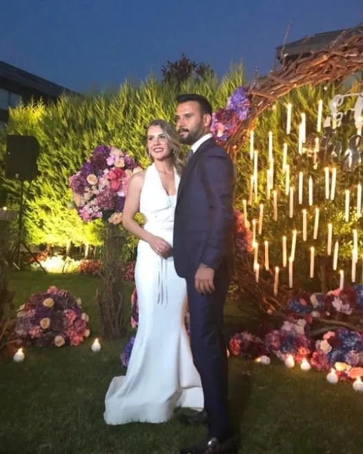 alisan in eda erol a aldigi yuzuk gorenleri sasirtti