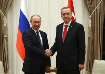 Rusya Devlet Başkanı Putin'den dikkat çeken Başkan Erdoğan açıklaması: Ülkesi için sonuna kadar gider
