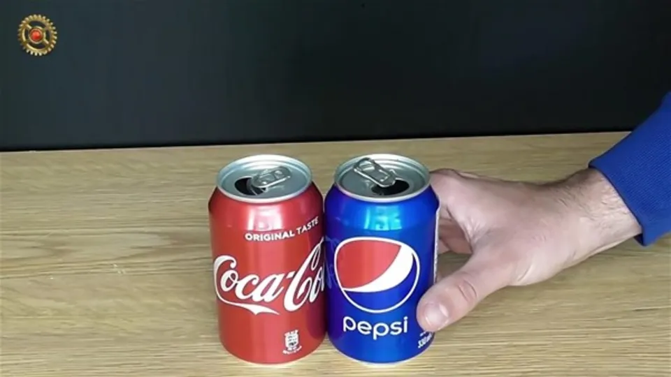 Kola kutularıyla yaptığı herkesi şaşırttı