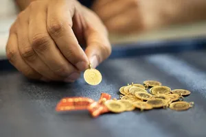 Altın fiyatları neden düşüyor?