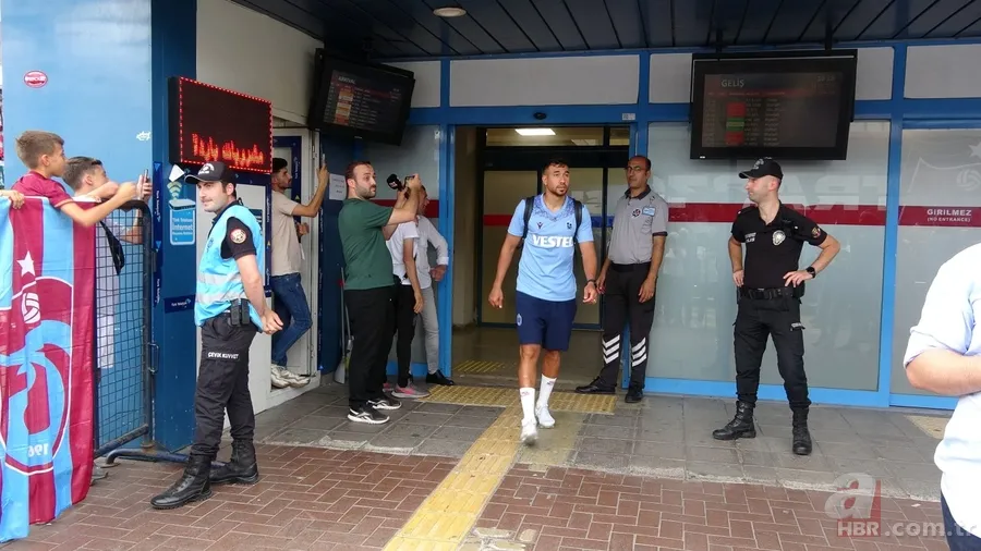 Trabzonspor’da büyük coşku! Süper Kupa şehre böyle getirildi 6