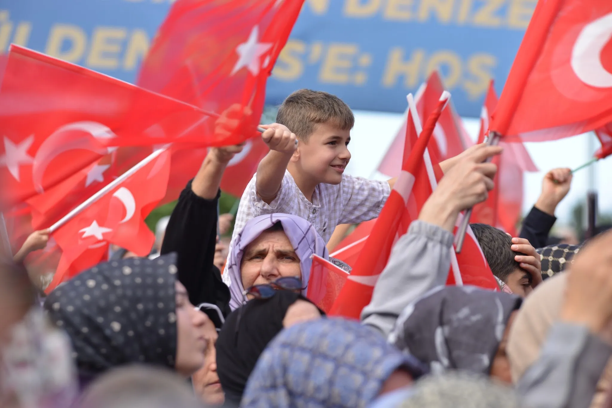Başkan Erdoğan’dan Rize’de teşkilata mesaj: Yorulmadan koşturmaya devam