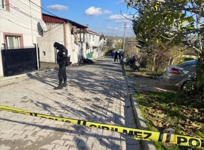 Yalova’da DEAŞ operasyonu! Evi ateşe verdiler: Sivilleri canlı kalkan yaptılar 7