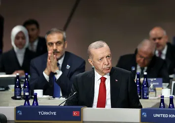 NATO'da Başkan Erdoğan rüzgarı! Batılı liderlerin barış umudu Türkiye: Başarılı tek lider
