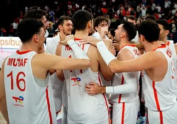 12 Dev Adam Avrupa Şampiyonası biletini kaptı! Macaristan'ı mağlup etti