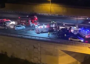 Refüjü aştı karşı şeritteki araca fena çarptı! Başakşehir’de öldüren kaza