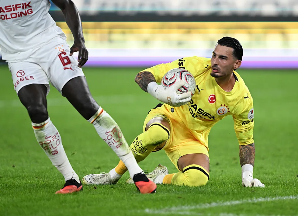 1789979468791.jpg Galatasaray’da Uğurcan Çakır alarmı! 13 şutta 9 golü kalesinde gördü - 3