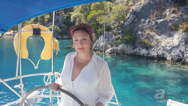 Yalı Çapkını’nın fettan yengesi İfakat’ın başından geçenler hüngür hüngür ağlattı! Mert Ramazan Demir ve Afra Saraçoğlu’nun başrolünü paylaştığı hikaye gerçekmiş! Gülseren Budayıcıoğlu anlattı 18