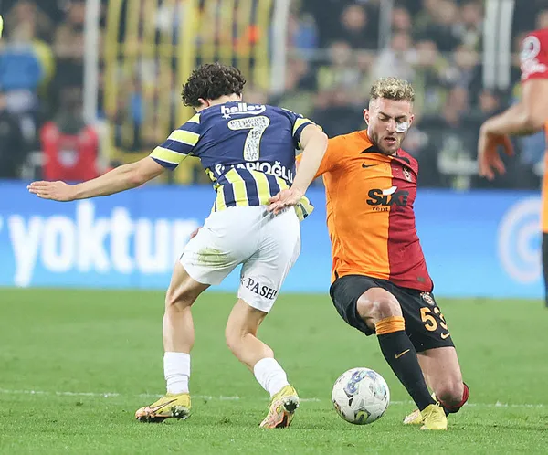 galatasaray-kadikoyde-cok-rahat-fenerbahce-0-2-galatasaray-mac-sonucu-1673201166068.jpg Galatasaray Kadıköy'de çok rahat! Fenerbahçe 0-3 Galatasaray (MAÇ SONUCU) - 2