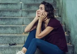 Görünmeyen kriz kapıda! Gençlerin verdiği 10 kritik sinyal: Sakın göz ardı etmeyin