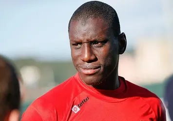 Demba Ba'ya ırkçılık cezasız kalmadı