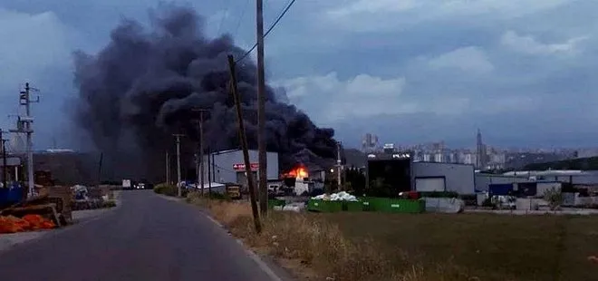 Kocaeli Gebze’de fabrikada korkutan yangın!