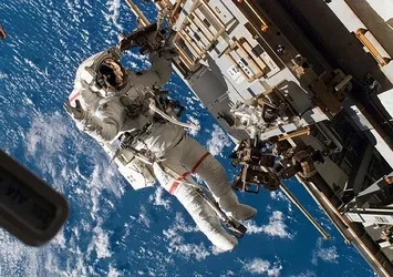 Japon astronotun uzayda boyu 9 santimetre uzadı