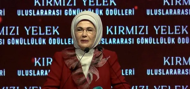 Emine Erdoğan ’Kırmızı Yelek Uluslararası Gönüllülük Ödül Töreni’ne katıldı: Bizim için ahlaki bir prensip meselesi