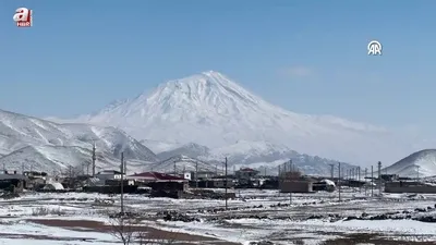 Ağrı Dağı yeniden beyaza büründü