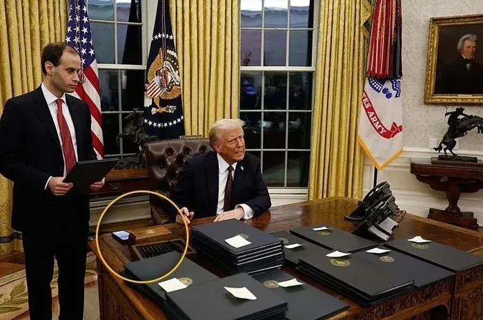 ingilizler-trumpin-baskanligini-boyle-gordu-hamburger-bagimlisi-tek-egzersizi-golf-arabasi-1737555480256.jpg Foto: AP