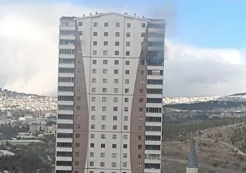 Ankara'daki 22 katlı binada yangın paniği!