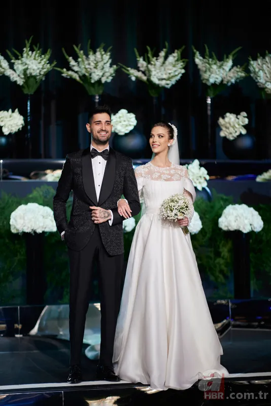 İbrahim Tatlıses'in Yasemin Şefkatli’ye taktığı takının fiyatı dudak uçuklattı 2