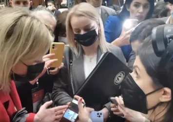 Rusya Ukrayna savaşı medyaya taştı! Rus sözcü Zaharova ve muhabir arasında büyük gerginlik