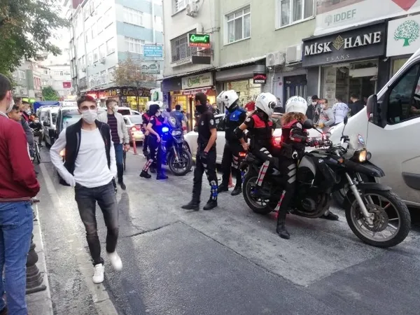 İstanbul Fatih'te parfümeride patlama: 2 yaralı - 3