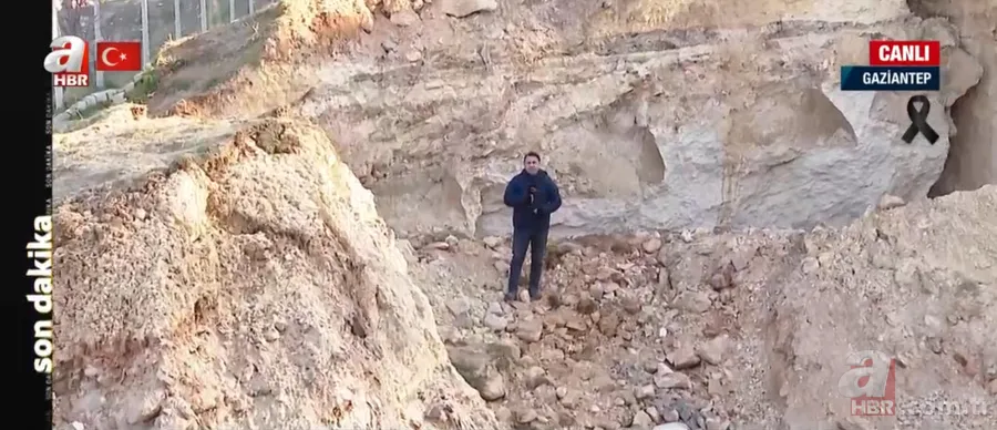 Mahallenin tam ortasında DEV ÇUKUR ve iki MAĞARA oluştu! İşte DEPREMİN dehşete düşüren ETKİSİ 13