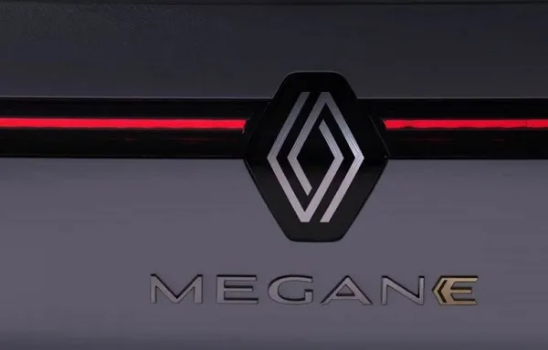 Renault Ekim ayı fiyat listesini güncelledi! İşte 2023 model sıfır Renault Clio, Taliant, Zoe, Captur, Megane, Austral, Koleos fiyat listesi….