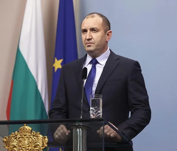 son-dakika-hukumetin-kurulamadigi-bulgaristanda-bir-yil-icinde-ucuncu-kez-genel-secim-yapilacak-1631028096137.jpg Son dakika: Hükümetin kurulamadığı Bulgaristan'da bir yıl içinde üçüncü kez genel seçim yapılacak - 2