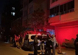 Mersin’de 3 katlı binada çökme paniği! 40 kişi tahliye edildi