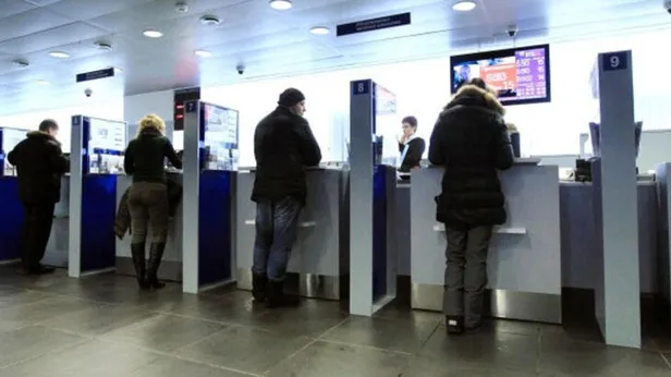 Arefe günü resmi tatil mi, yarım gün mü? 30 Temmuz yarın bankalar açık mı? İşte bankaların çalışma saatleri...