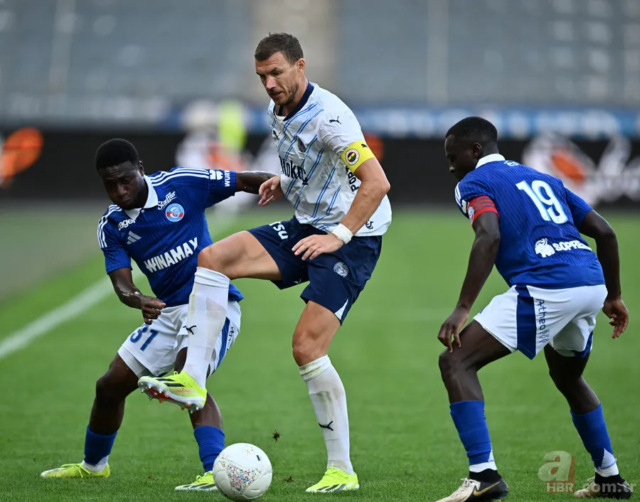 Galatasaray'ın eski yıldızı Fenerbahçe yolunda! Mourinho istedi yönetim harekete geçti 19