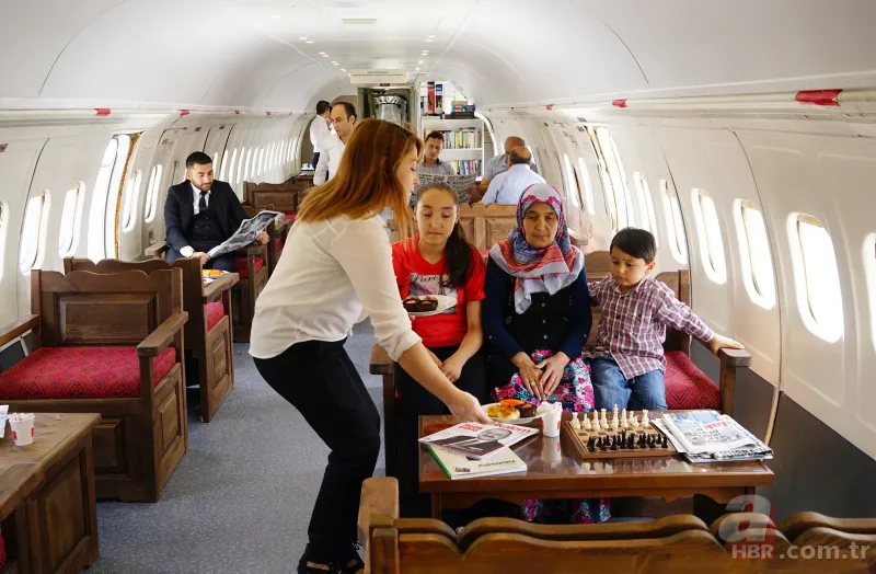 Kastamonu'da Boeing 737 tipi yolcu uçağı Millet Kıraathanesi oldu 9