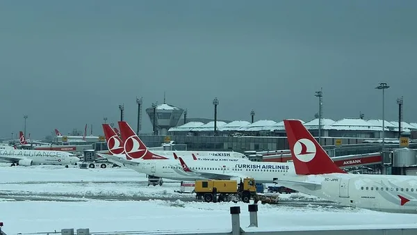 afaddan-milyonlarca-istanbulluya-firtina-uyarisi-cep-telefonlarina-mesaj-gonderildi-tedbirli-olun-1675532889971.jpg AFAD'dan milyonlarca İstanbulluya fırtına uyarısı! Cep telefonlarına mesaj gönderildi: "Tedbirli olun" - 6