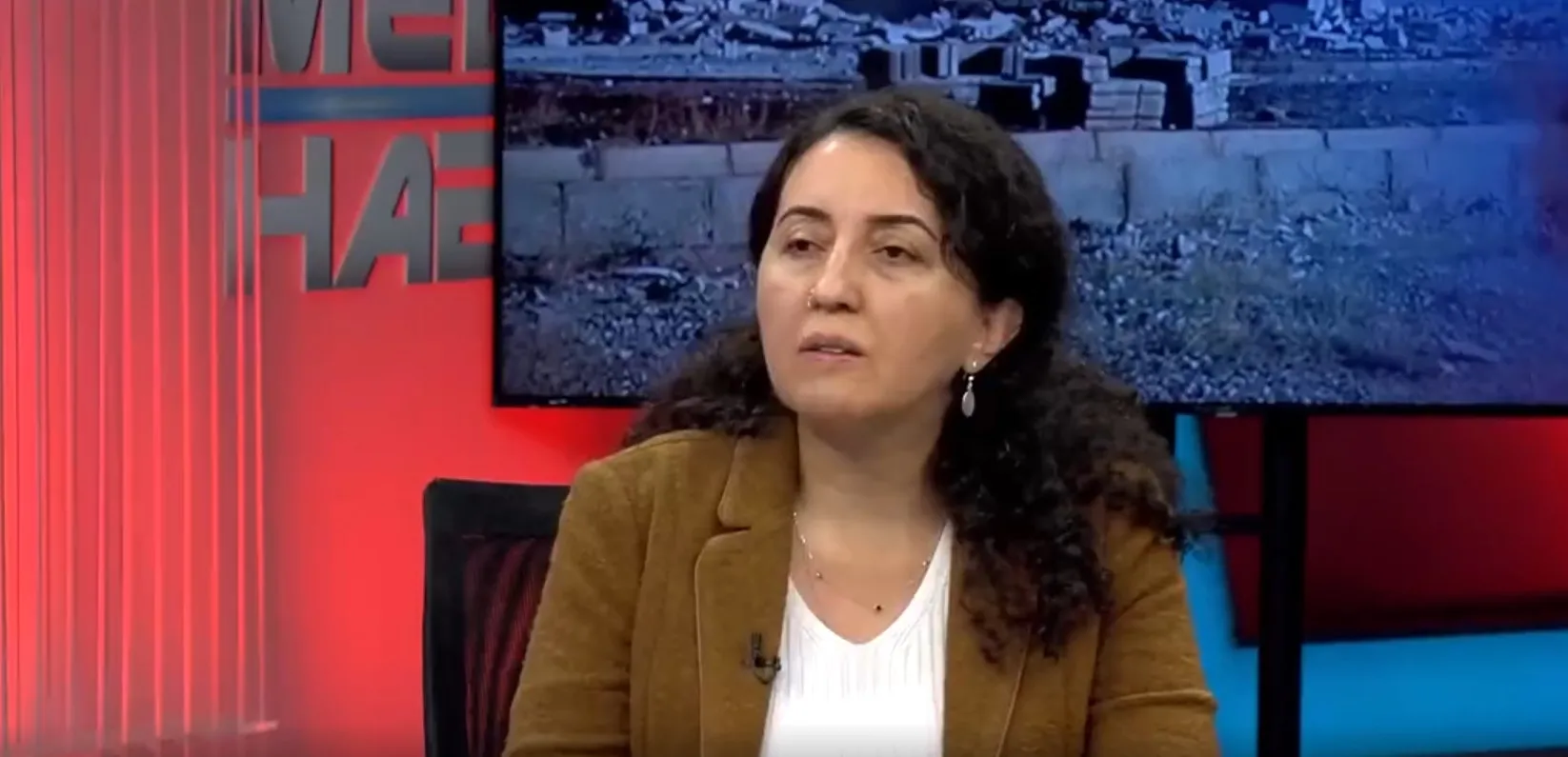 HDP Sözcüsü Ebru Günay PKK'nın kanalında CHP'ye seslendi: Tezkereye hayır demek yetmiyor