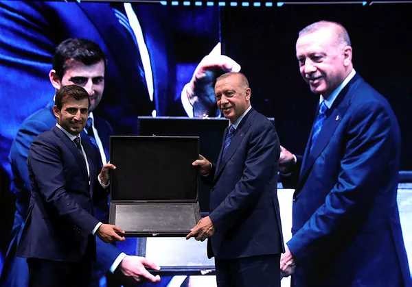 baykar-teknoloji-lideri-selcuk-bayraktar-yeni-hedefi-duyurdu-sira-insansiz-savas-ucaginda-1630260297894.jpg Baykar Teknoloji Lideri Selçuk Bayraktar yeni hedefi duyurdu | Sıra insansız savaş uçağında - 1