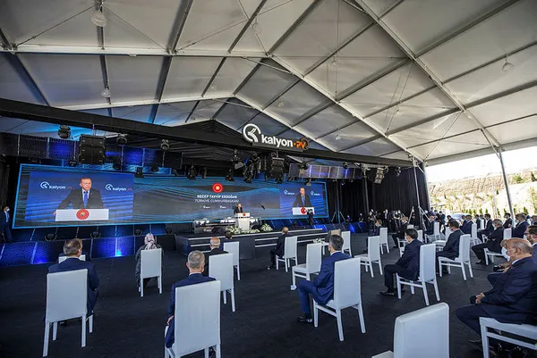 Başkan Erdoğan ’müjde’ dedi dünyanın gözü Türkiye’ye döndü! Avrupa basını: Doğalgaz mı?