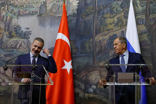 disisleri-bakani-hakan-fidan-ve-rus-mevkidasi-lavrovdan-ortak-basin-toplantisinda-flas-aciklamalar-1693493620331.jpg Tahıl koridoru yeniden açılacak mı? Rusya'dan garanti isteği! Gözler Başkan Erdoğan-Vladimir Putin görüşmesinde... - 3