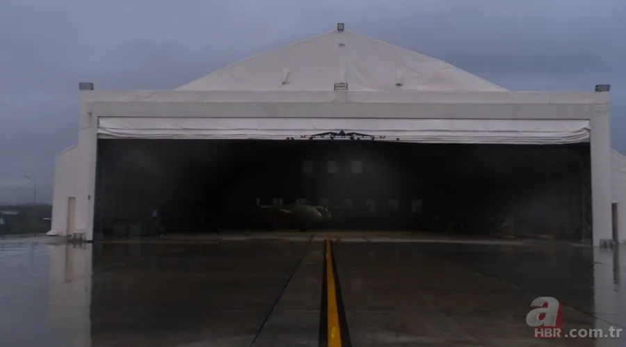 Bayraktar Akıncı 'TOLUN Minyatür Bomba' ile vurdu: 26 bin feet'ten 30 km'deki hedefe tam isabet 10