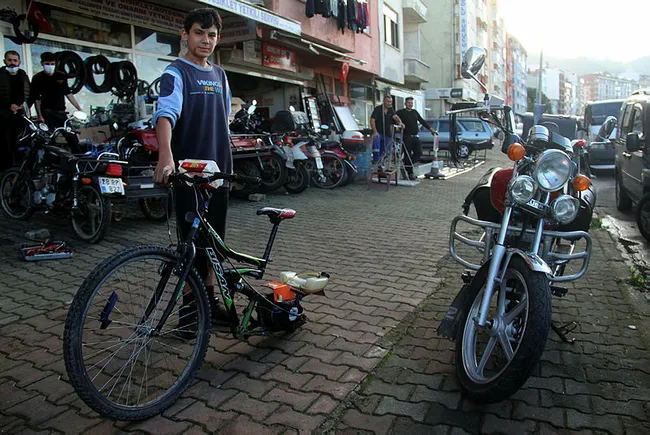 Giresun’da 15 yaşındaki genç ağaç motorundan moto-bisiklet yaptı - 4