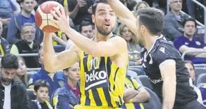 Nefes kesen derbi Fener’in