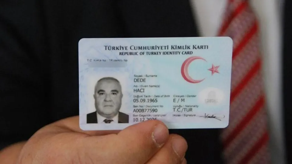 Yeni kimlik almayanlar dikkat!