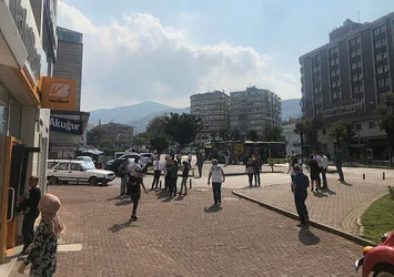 Son dakika: İstanbul'da 30 artçı sarsıntı daha