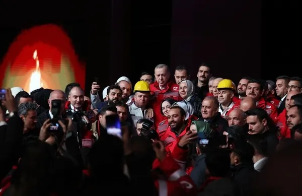 1682062647384.jpg Sabah Gazetesi yazarı Mahmut Övür'den 7'li koalisyona Marshall benzetmesi: İsmet Paşa'nın CHP'si hortlamış gibi karşımızda - 7