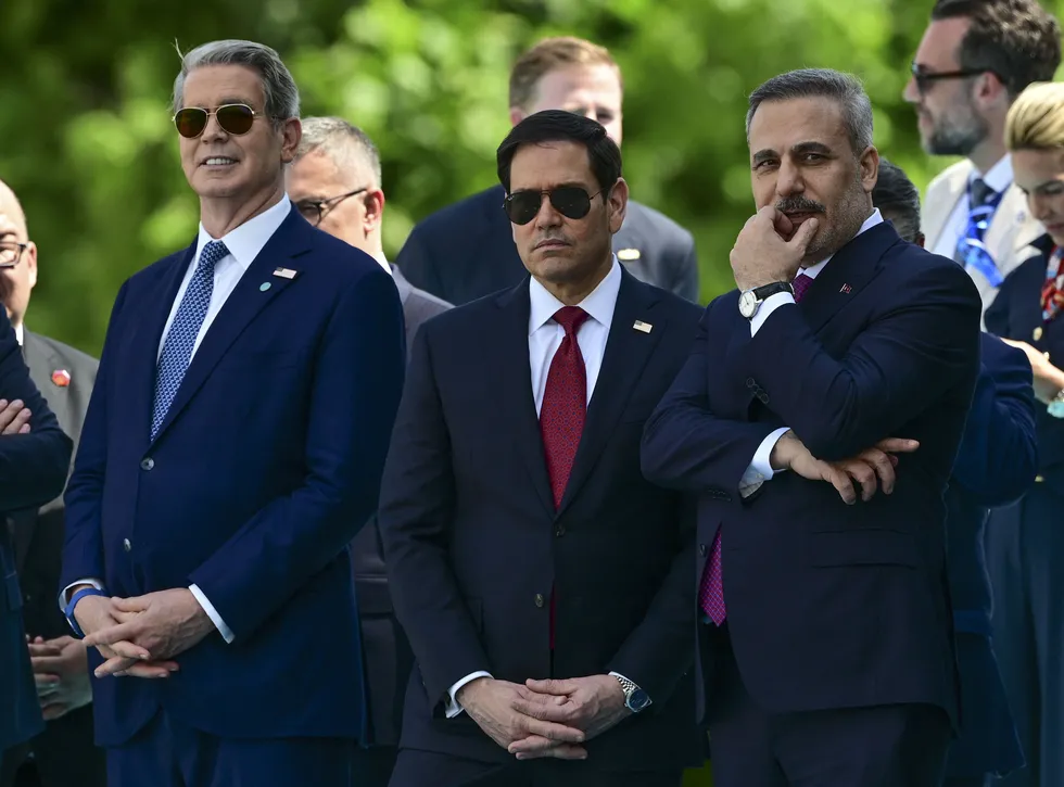 malliotakis-turkiyenin-f-35-programina-donusune-karsi-cikti-1789551007265.jpg ABD heyeti NATO Zirvesi kapsamında Ankara'da. ABD Dışişleri Bakanı Marco Rubio (solda) Dışişleri Bakanı Hakan Fidan (sağda), gmrüşme gerçekleştiriyor. (AA)