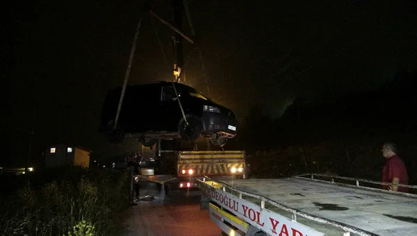 Sinop'ta faciadan dönüldü! Uçurumun kenarında kaldı - 3