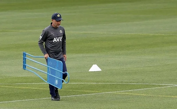 Fenerbahçe'de Vitor Pereira'nın işi zor! Berisha Rossi Crespo... - 7